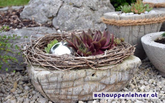 Steinschale für den Garten