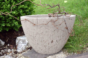 Steintopf für den Garten
